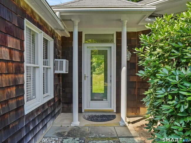 Foto del edificio - 106 Spoonwood Rd
