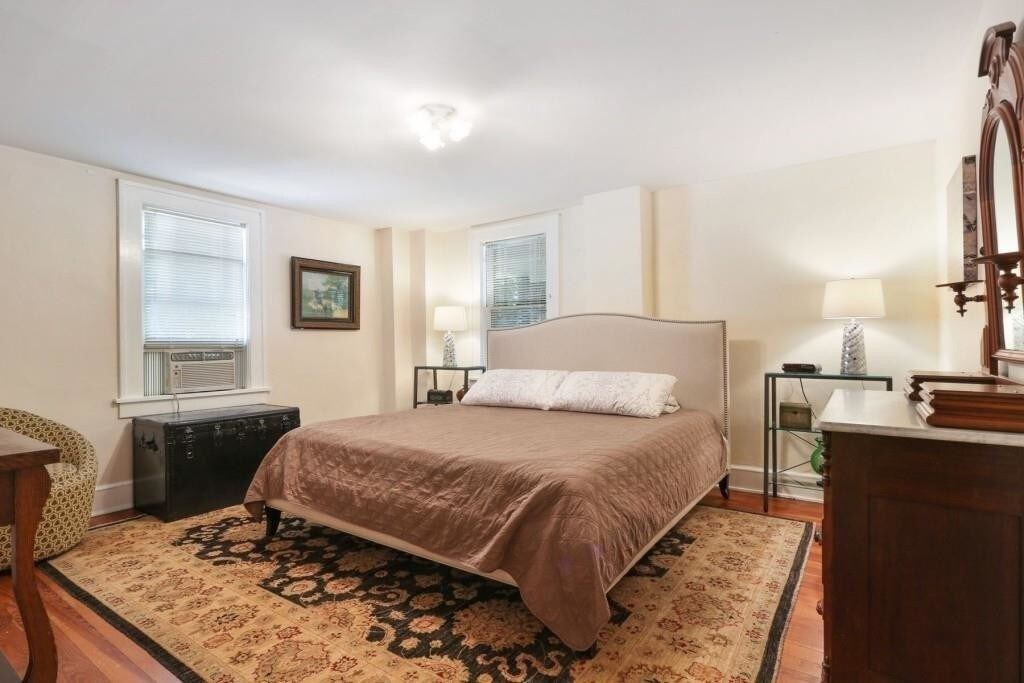 Foto principal - 1079 E Clifton Rd NE