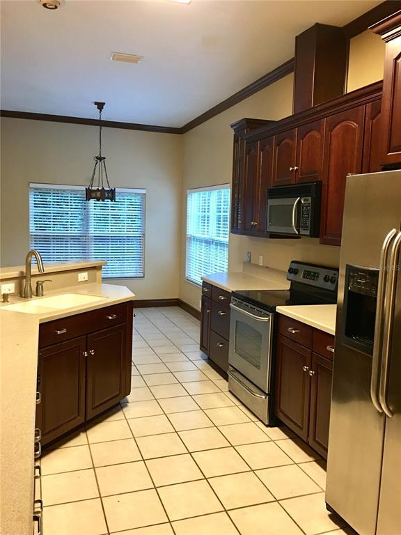 Building Photo - 2058 SW 42nd Ln