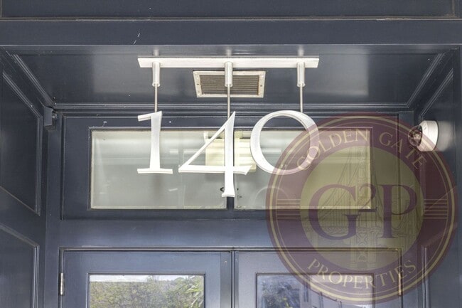 Building Photo - Western SoMa - 2 BR, 2 BA Condo 1,160 Sq. Ft. - 3D Virtual Tour
