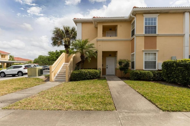 Building Photo - 1010 Villagio Cir