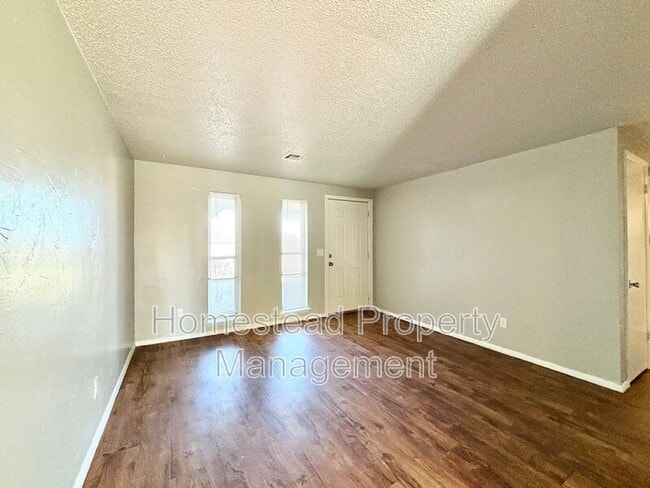 Photo - 408 NW 88th St House