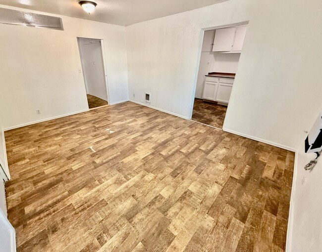 Foto del edificio - 1-Bedroom Apartment Move-in READY!