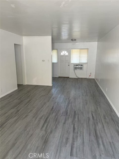 Building Photo - 415 S El Molino Ave