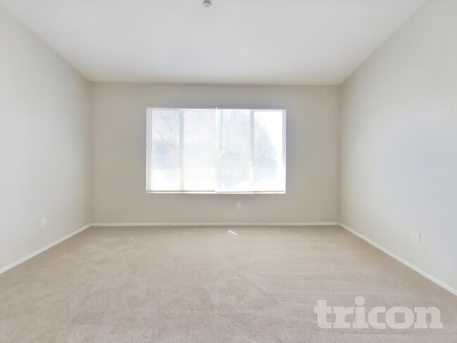 Building Photo - 15591 Eastwind Ave