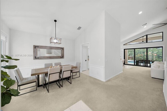 Building Photo - 8864 Ventura Way