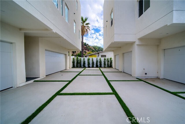 Foto del edificio - 259 S Ave 54