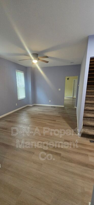 Foto del edificio - 315 S Courtland St