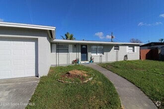 Building Photo - 290 Eyre Ave