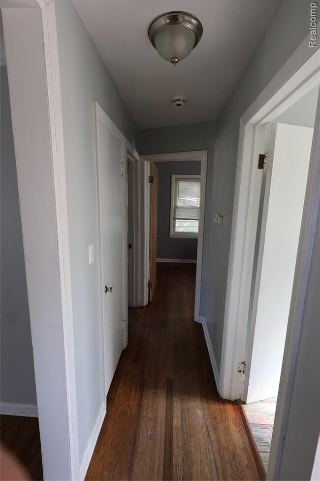 Building Photo - 27226 Lawnwood St