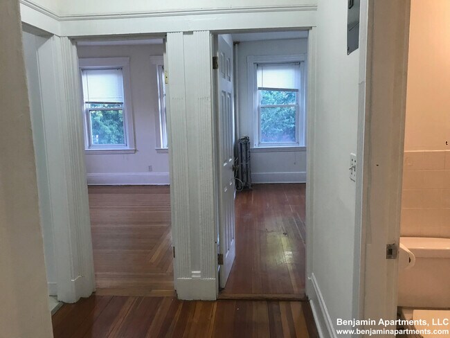 Foto del edificio - 79 Brighton Ave