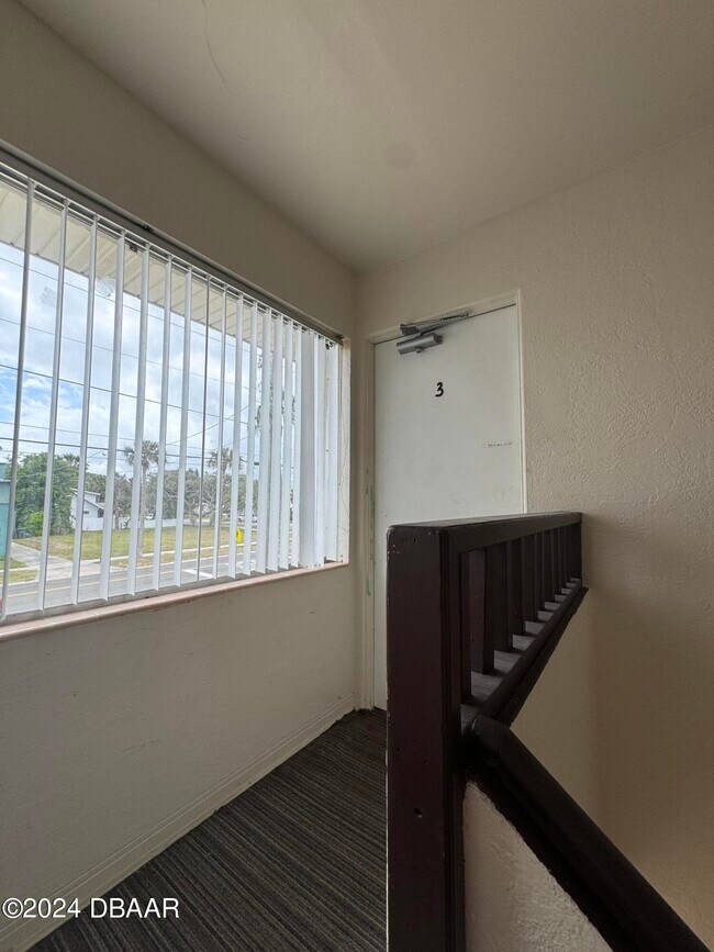 Foto del edificio - 407 University Blvd