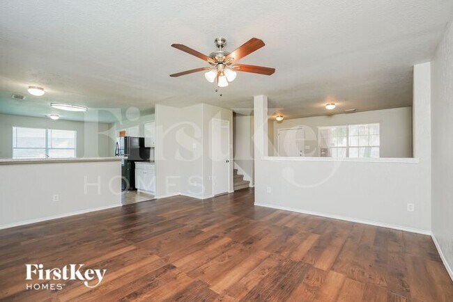 Foto del edificio - 20822 Mossy Hill Ln