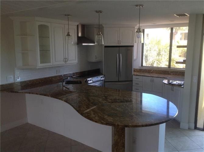 Primary Photo - 1845 Tarpon Ln