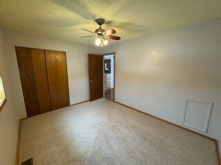 Foto del edificio - 1112 W Saratoga Ave