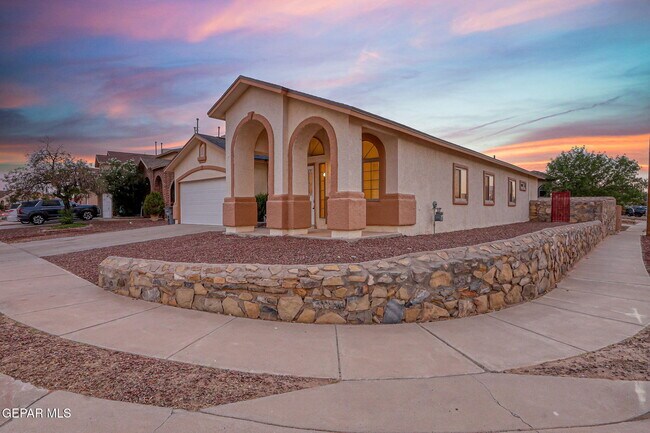Building Photo - 12809 Tierra Alexis Dr