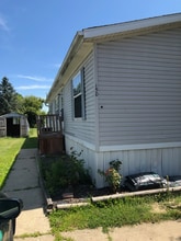 Building Photo - 150 Pheasant Run