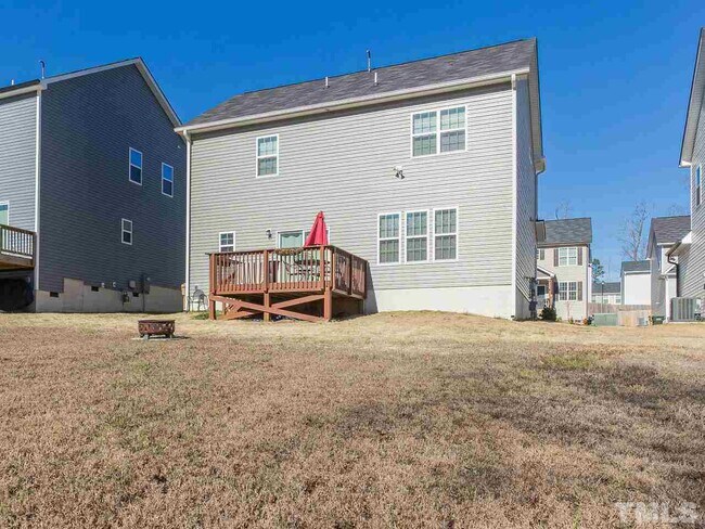 Building Photo - 101 W Lumber Ct