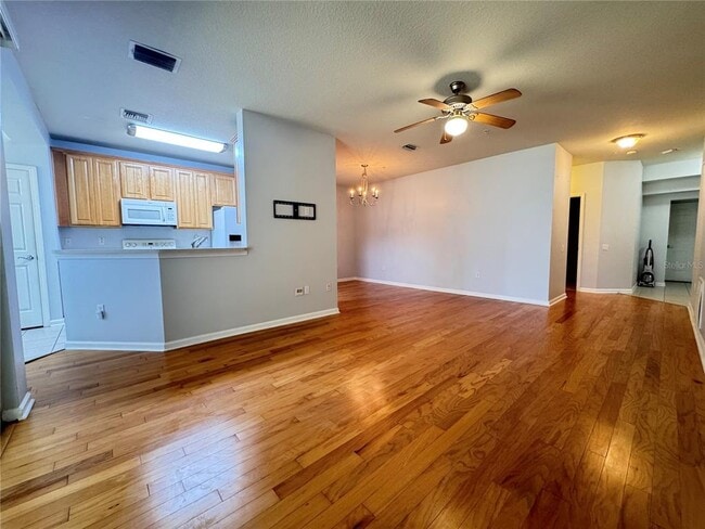 Building Photo - 2257 Kings Palace Dr