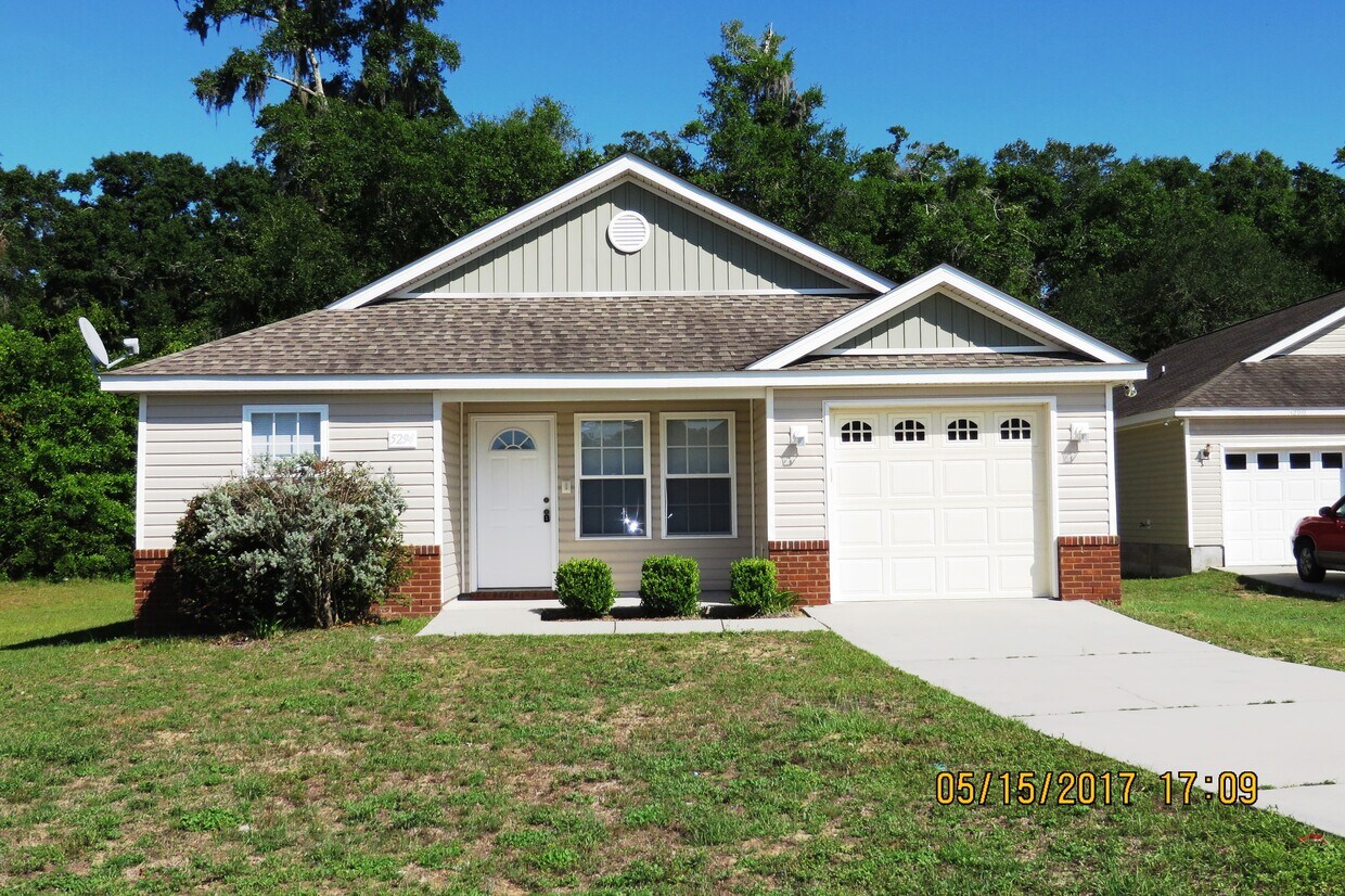 Primary Photo - 5294 Montejo Dr