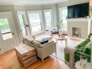 Building Photo - Fully Renovated Park and Beverly!