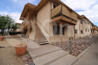 Building Photo - 1130 E Butler Dr
