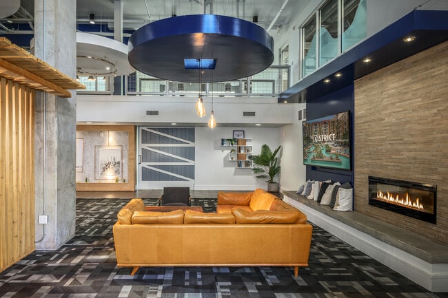 Building Photo - The District on Apache