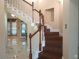 Building Photo - 7019 Raven Meadow Dr