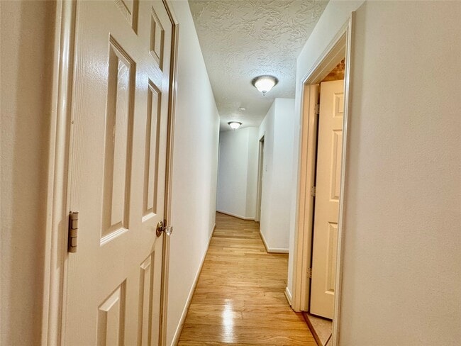 Building Photo - 1215 Wood Haven Ct
