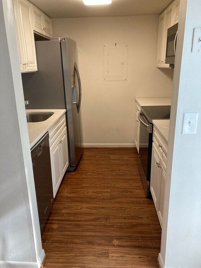Foto del edificio - Great 2 Bed 1.5 Bath Home in Franklin!