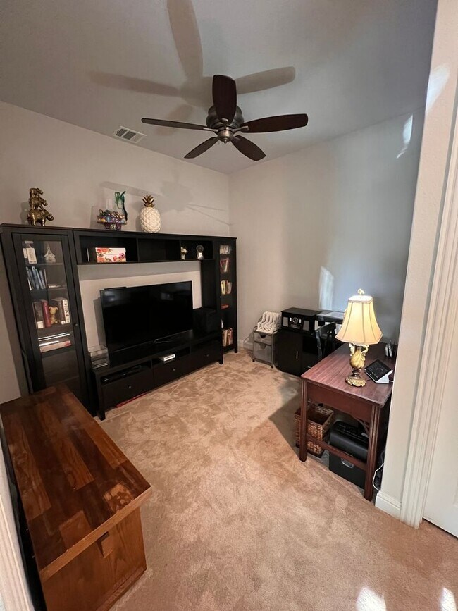 Foto del edificio - 2301 Noble Pass Ln