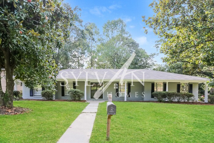 Primary Photo - This charming home is move-in ready!