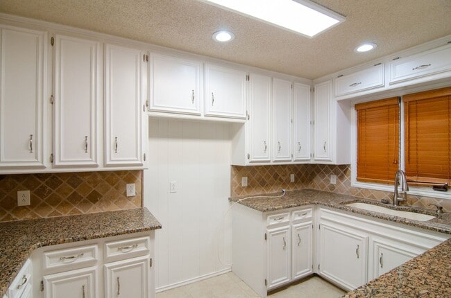 Foto del edificio - 5509 85th St
