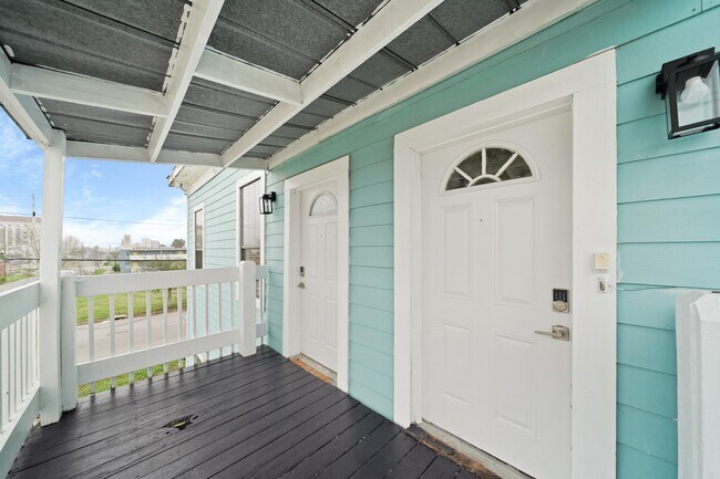 Foto del edificio - 701 28th St