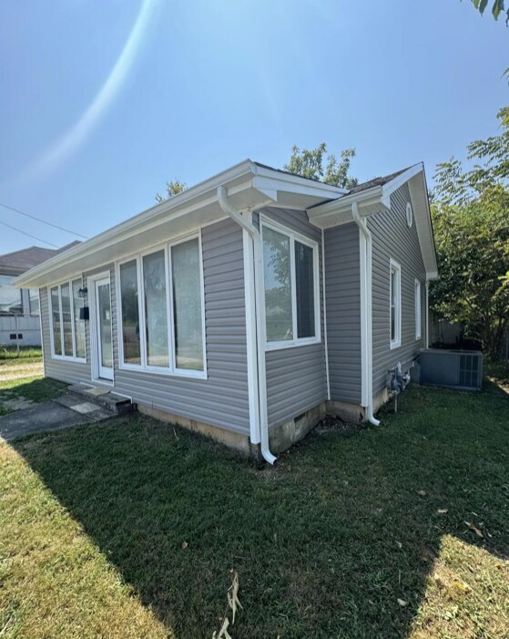 Building Photo - 1013 Glider Ave