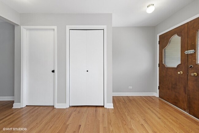 Foto del edificio - 7532 Sheridan Dr