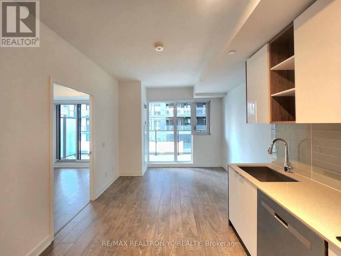 Photo principale - 543-543 Richmond St W