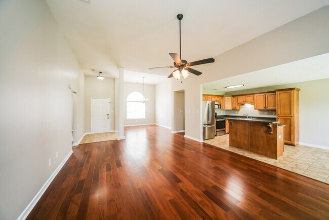 Foto del edificio - 5918 Keebler Dr W