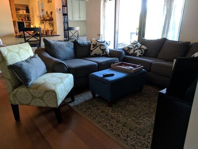 Foto del edificio - 12702 Veirs Mill Rd