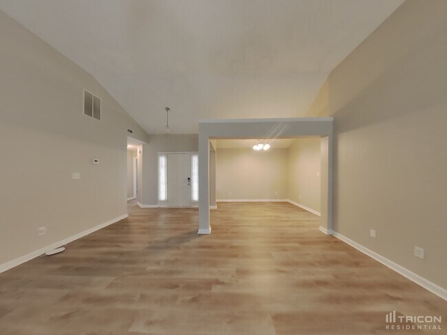 Foto del edificio - 5093 River Overlook Way