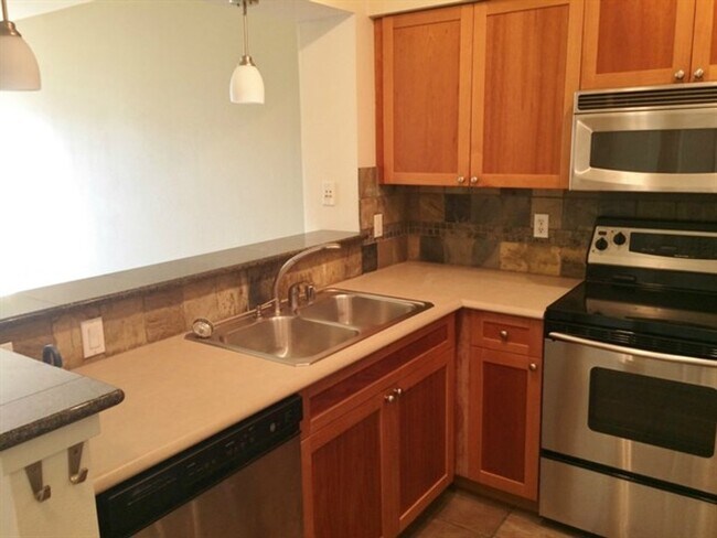 Building Photo - 1Bd/1Ba Seattle Condo