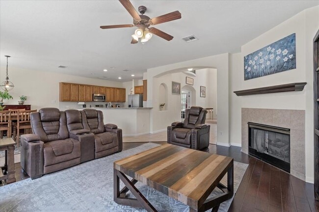 Foto del edificio - 2302 Wheaton Trail