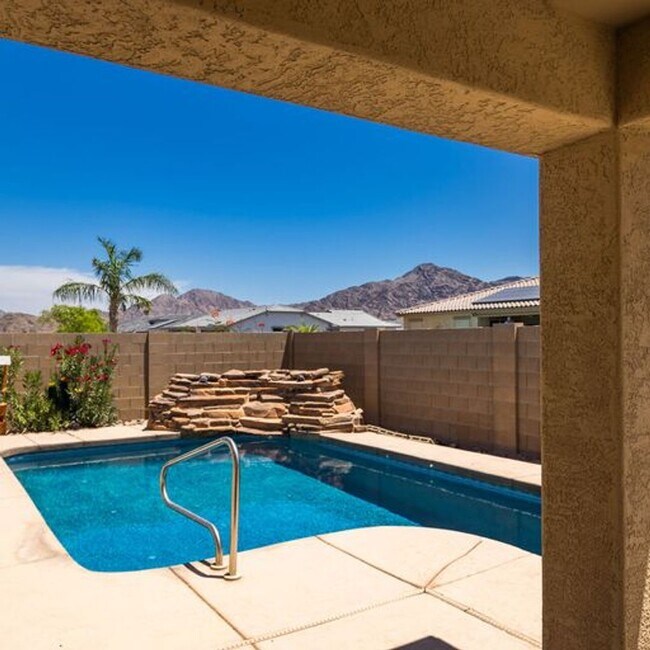 Building Photo - Furnished pool home for rent!