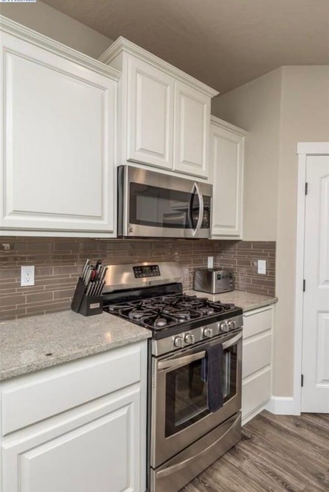 Building Photo - 4231 S Anderson Pl