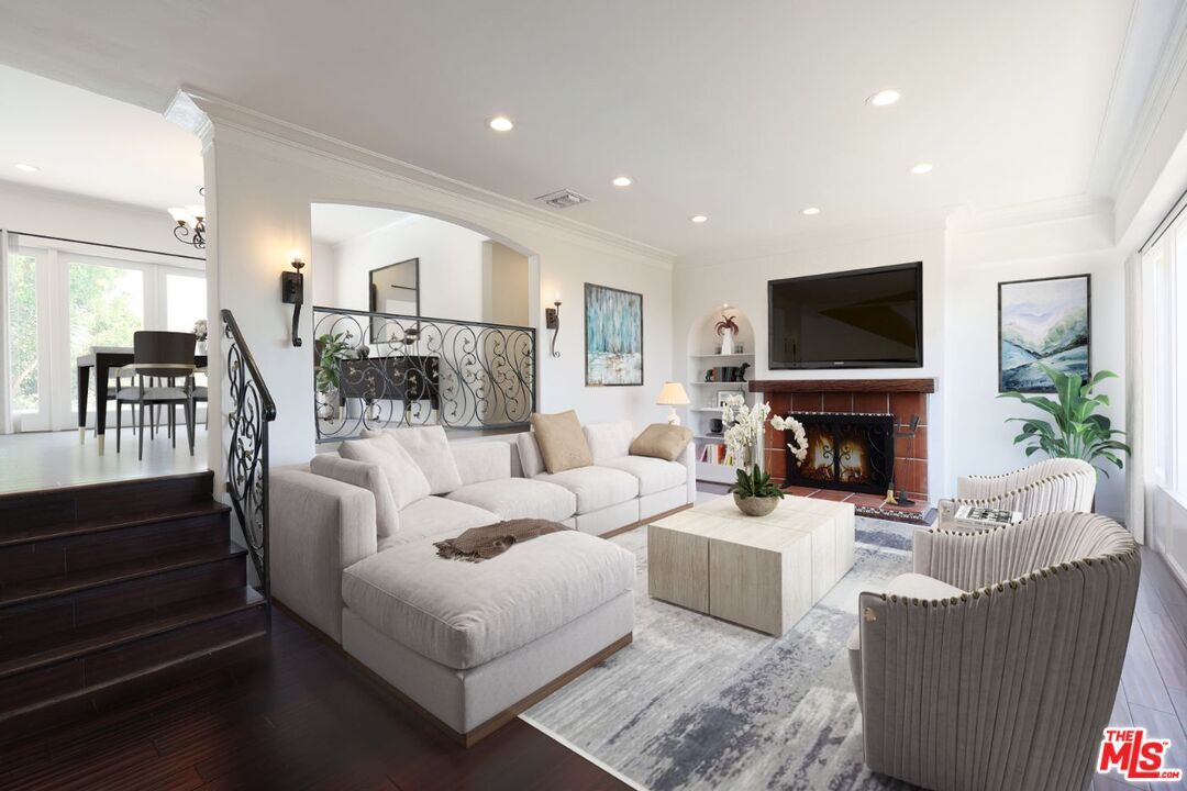 Primary Photo - 600 Luton Dr