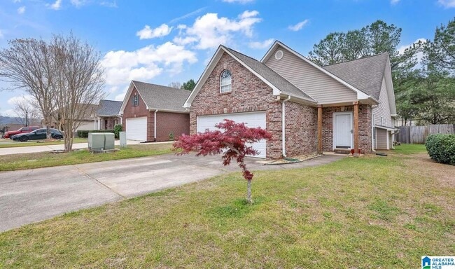 Building Photo - 5270 Cottage Ln