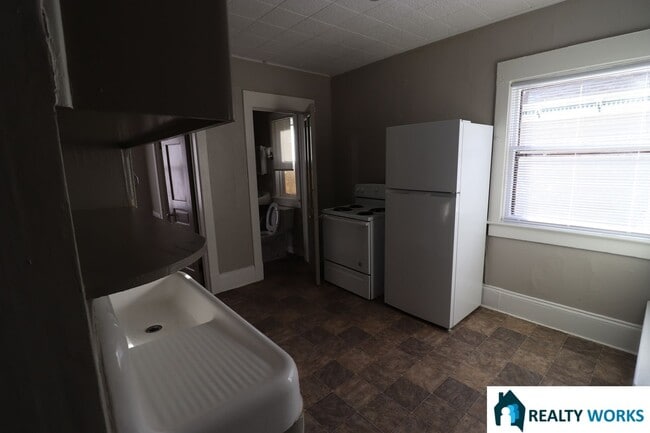 Foto del edificio - 1919 Washington St