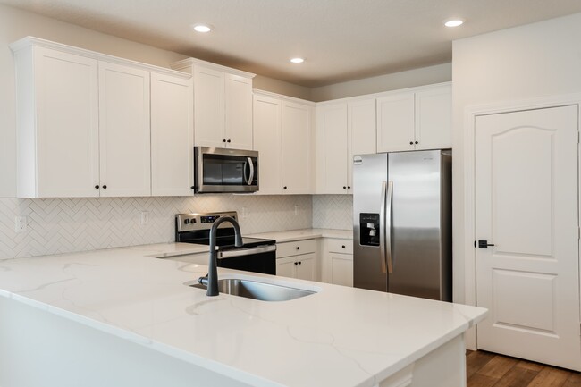 Building Photo - 67 Shallow Bay Ct