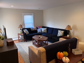 Building Photo - 30 Thorpe St