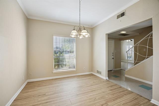 Foto del edificio - 7915 Habersham Ln